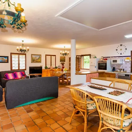 Holiday home Casa Laxe *